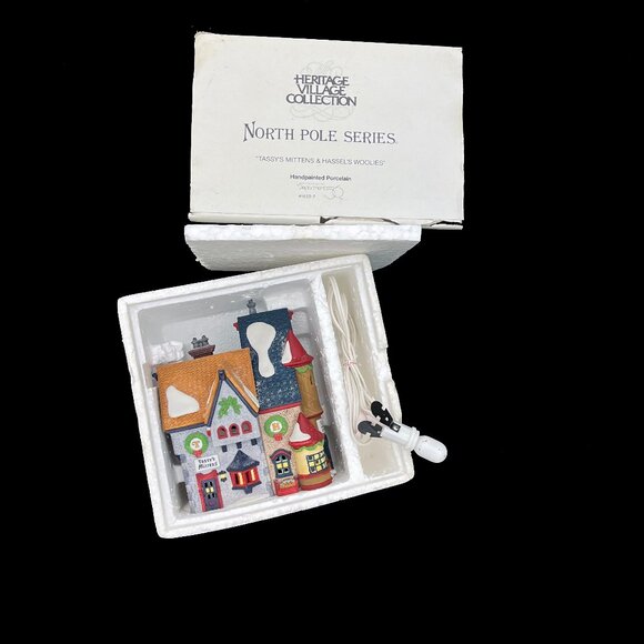 Dept 56 North Pole Series Tassy's Mittens & Hassel's Woolies Light Box 5622-7 - Picture 1 of 3